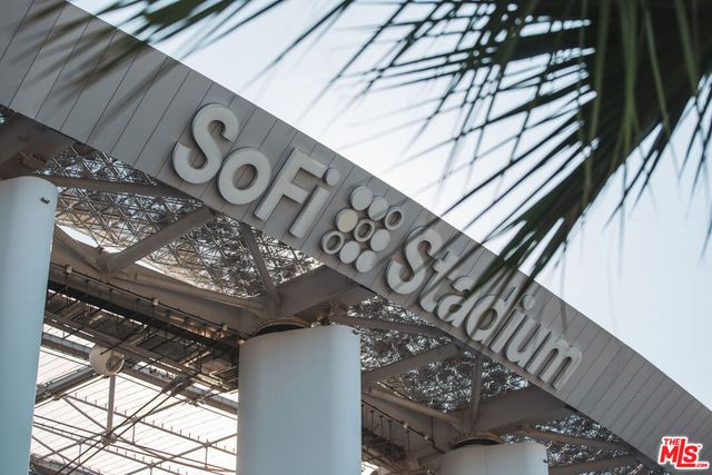 201 N La Brea Avenue 413, Inglewood, CA 90301