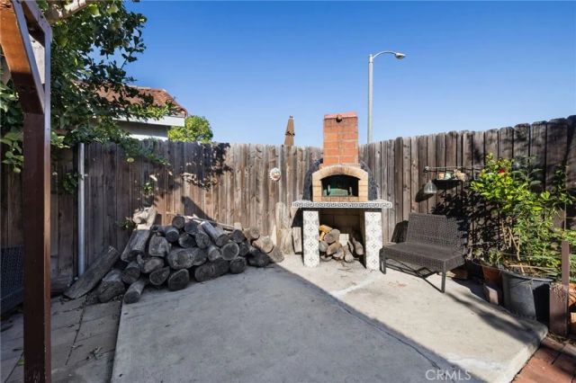 310 S Paulsen, Compton, CA 90220