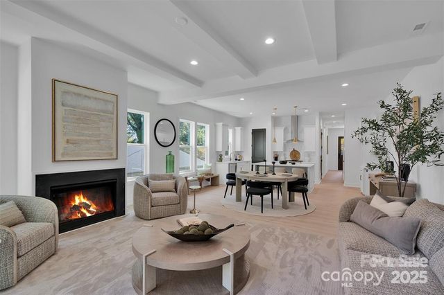 5615 Lantana Avenue A, Charlotte, NC 28212