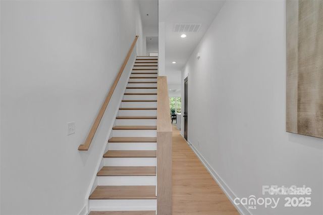 5615 Lantana Avenue A, Charlotte, NC 28212