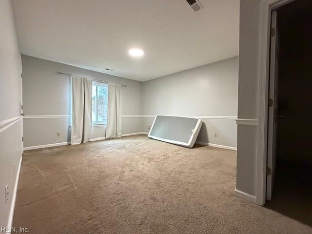 456 Waverly PL, Newport News, VA 23608