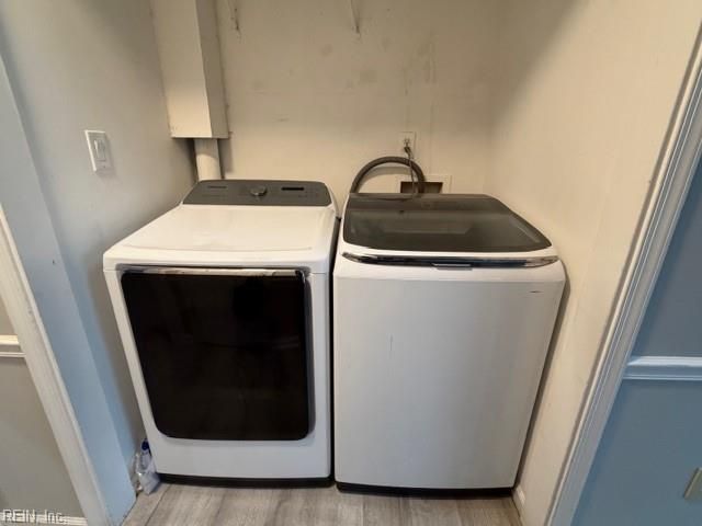 456 Waverly PL, Newport News, VA 23608