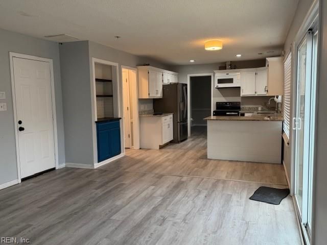 456 Waverly PL, Newport News, VA 23608