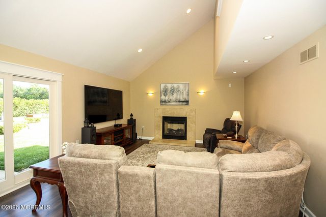 26 Patterson Drive, Freehold, NJ 07728