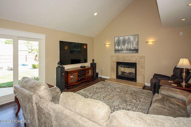 26 Patterson Drive, Freehold, NJ 07728