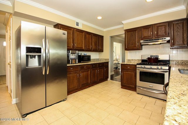 26 Patterson Drive, Freehold, NJ 07728