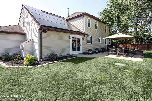 26 Patterson Drive, Freehold, NJ 07728