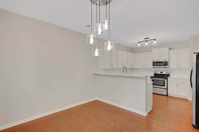 212 Madison Avenue, Acworth, GA 30102