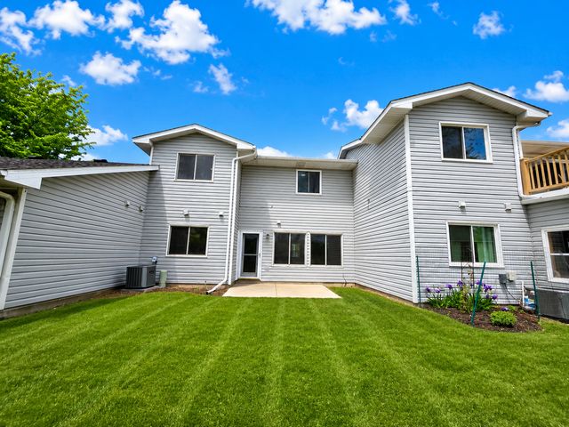 1442 Cleveland Street, Anoka, MN 55303