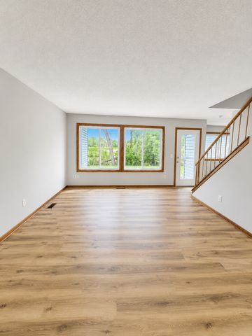 1442 Cleveland Street, Anoka, MN 55303