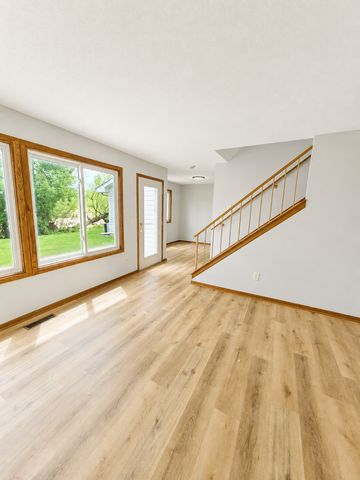 1442 Cleveland Street, Anoka, MN 55303