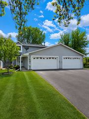 1442 Cleveland Street, Anoka, MN 55303