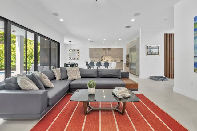 17347 Sparkling River Road, Boca Raton, FL 33496