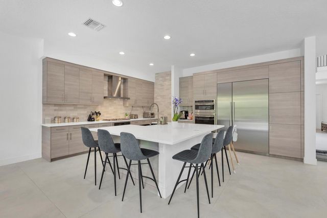 17347 Sparkling River Road, Boca Raton, FL 33496