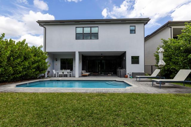 17347 Sparkling River Road, Boca Raton, FL 33496