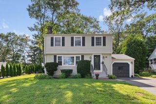 159 Cobleigh St, Westwood, MA 02090
