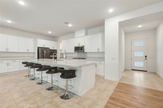 2532 E Harper, Ontario, CA 91762