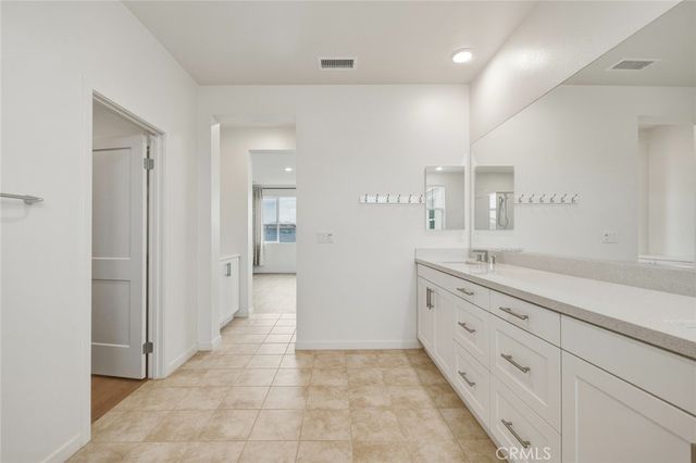 2532 E Harper, Ontario, CA 91762