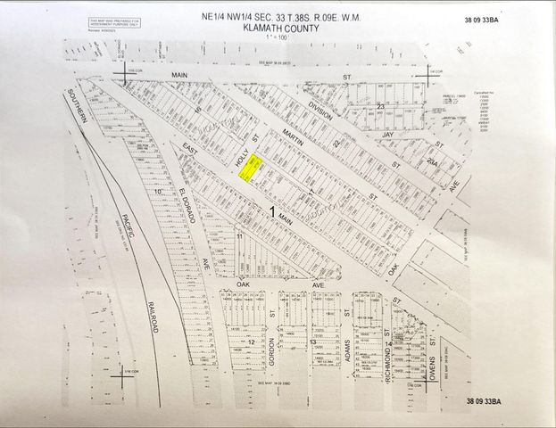 2105 Holly Avenue, Klamath Falls, OR 97601