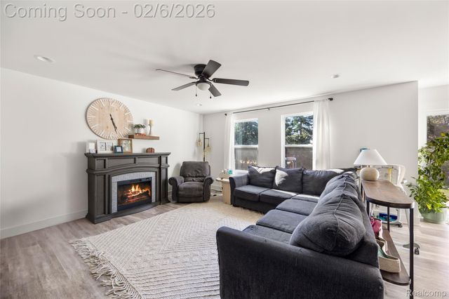 32202 Bradford Street, New Haven Village, MI 48048