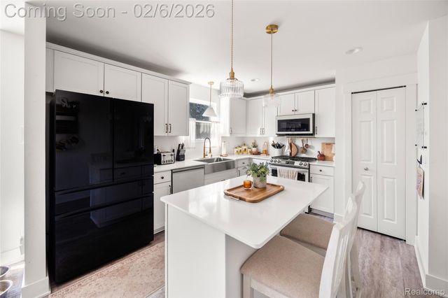 32202 Bradford Street, New Haven Village, MI 48048