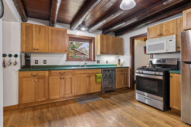 2233 15th Avenue E, North Saint Paul, MN 55109