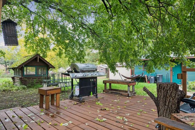 2233 15th Avenue E, North Saint Paul, MN 55109