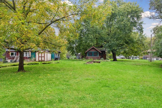 2233 15th Avenue E, North Saint Paul, MN 55109