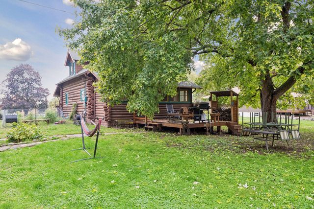 2233 15th Avenue E, North Saint Paul, MN 55109