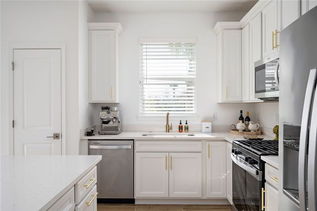 1181 Harper Way, Vero Beach, FL 32960