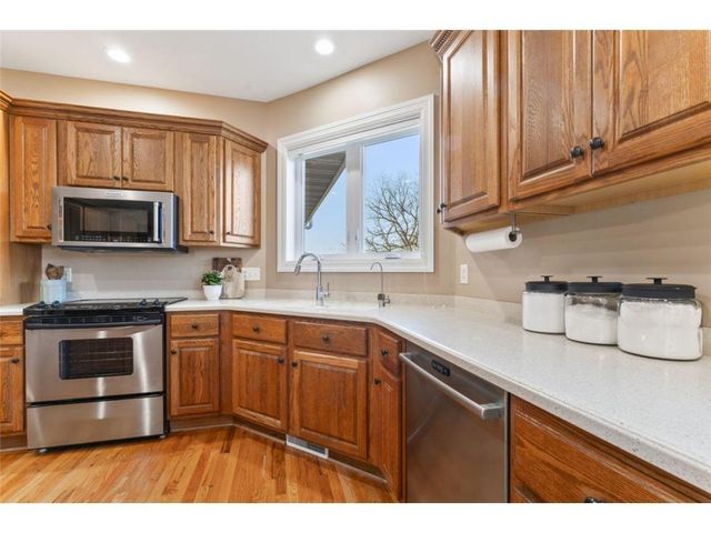 2631 Hawk Hill Lane SW, Rochester, MN 55902