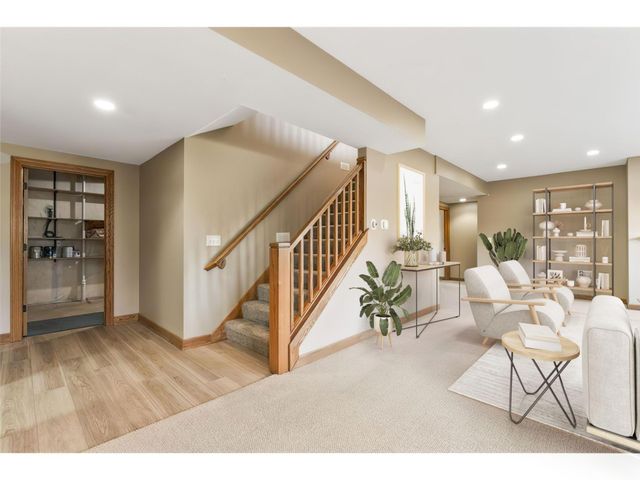 2631 Hawk Hill Lane SW, Rochester, MN 55902