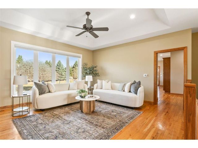 2631 Hawk Hill Lane SW, Rochester, MN 55902