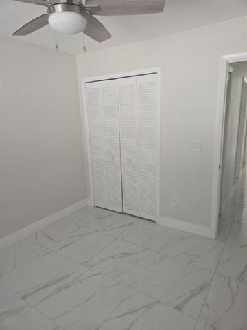 1805 CORAL POINT DRIVE, Cape Coral, FL 33990