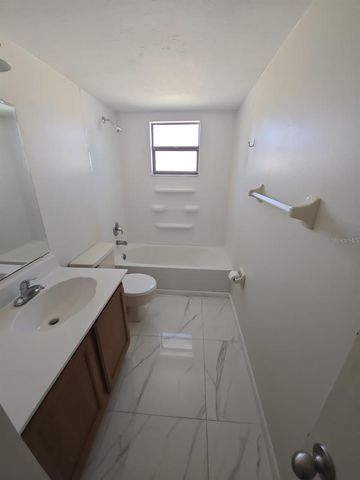 1805 CORAL POINT DRIVE, Cape Coral, FL 33990