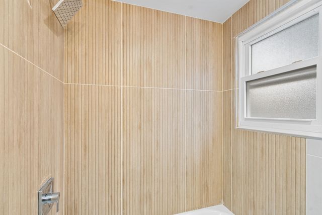 369 HOPS LANE, Secaucus, NJ 07094