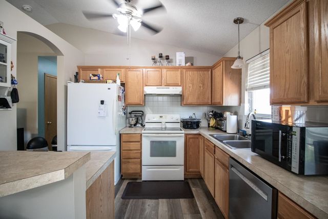 2212 E Carriage Dr., Derby, KS 67037