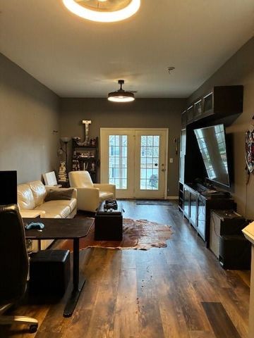 1901 Hoods Fort NW Circle 30, Kennesaw, GA 30144