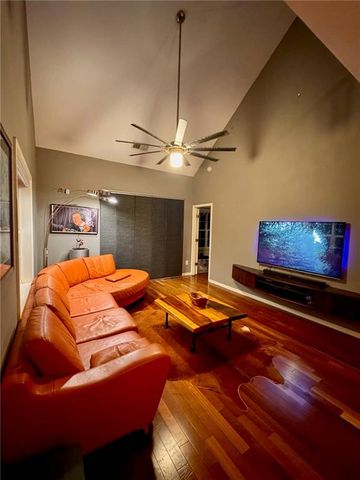 1901 Hoods Fort NW Circle 30, Kennesaw, GA 30144