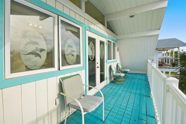 2508 AVENUE B, Bradenton Beach, FL 34217