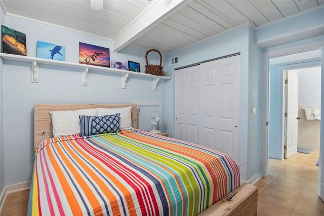 2508 AVENUE B, Bradenton Beach, FL 34217