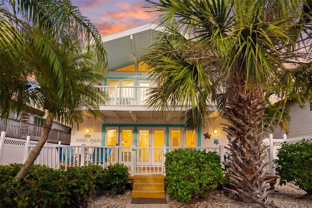 2508 AVENUE B, Bradenton Beach, FL 34217