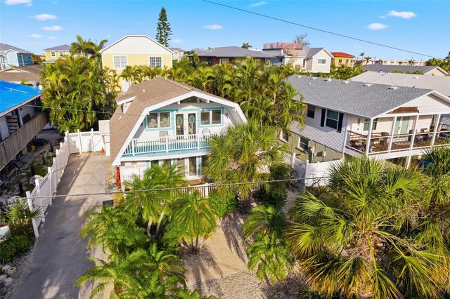 2508 AVENUE B, Bradenton Beach, FL 34217