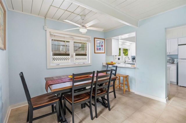 2508 AVENUE B, Bradenton Beach, FL 34217