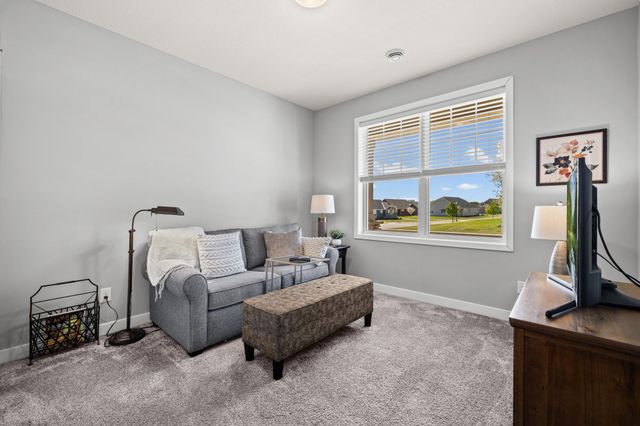 6099 Idsen Lane S, Cottage Grove, MN 55016