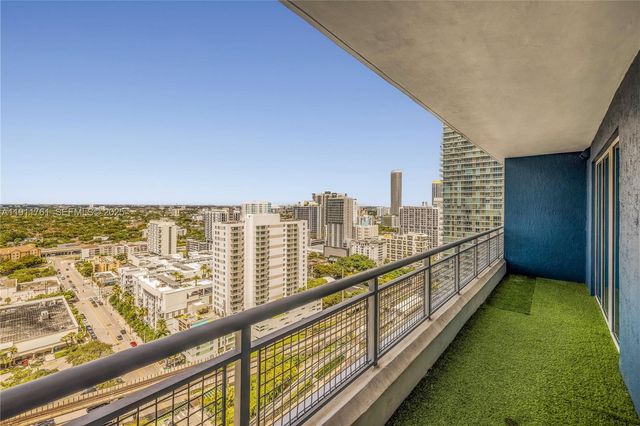 60 SW 13th St 2119, Miami, FL 33130