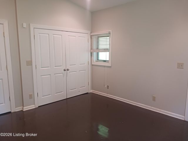 835 E Washington St, Louisville, KY 40206