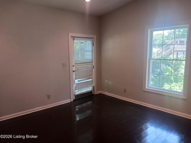 835 E Washington St, Louisville, KY 40206