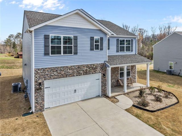 7448 Buckpasser Drive, Greensboro, NC 27455