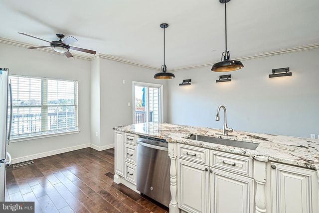 44171 PAGET TER, Ashburn, VA 20147